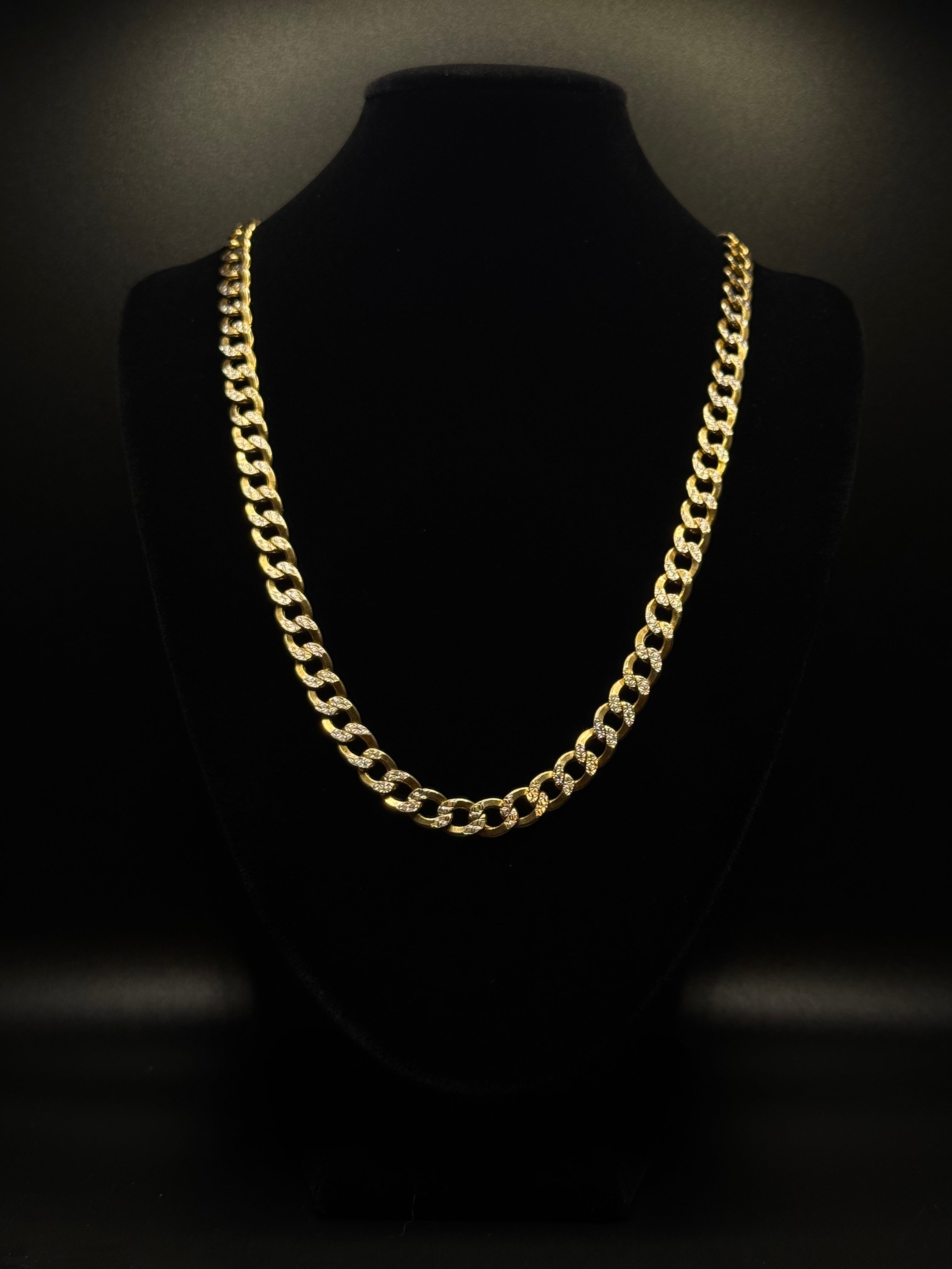 Diamond Cut Curb Chain