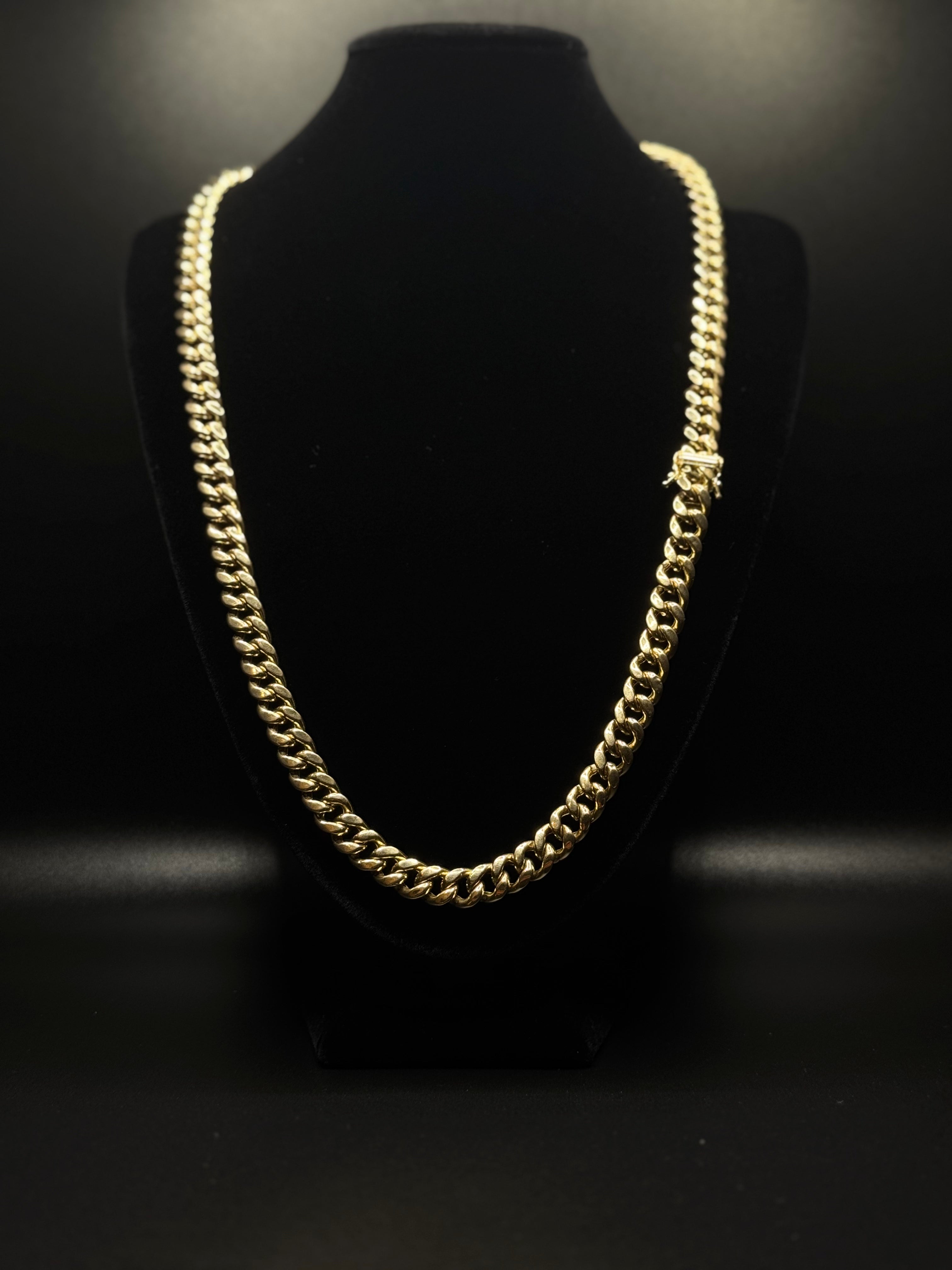 Hollow Cuban Chain